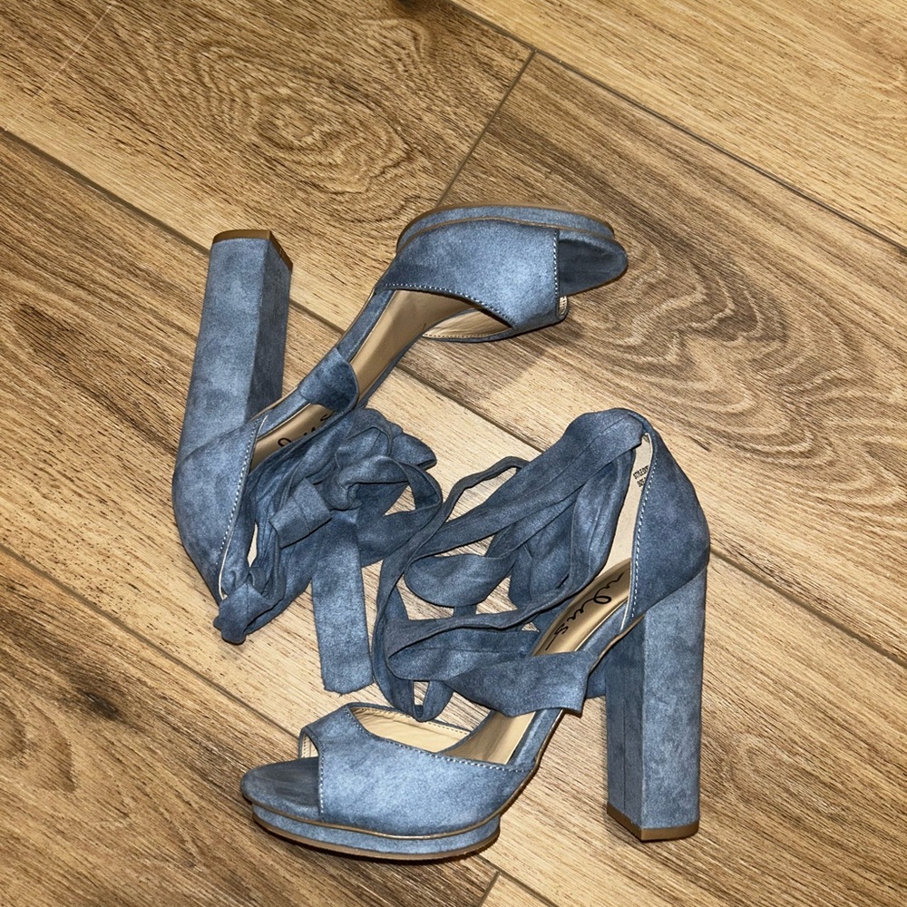 Stylish Blue Suede Women's Heels